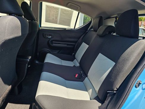Used 2016 Toyota Prius C Two FWD image 16