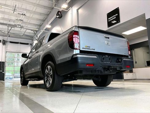 Used 2017 Honda Ridgeline RTL-T image 5
