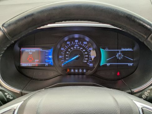 Certified 2020 Ford Edge Titanium w/ Equipment Group 301A AWD/4WD image 10
