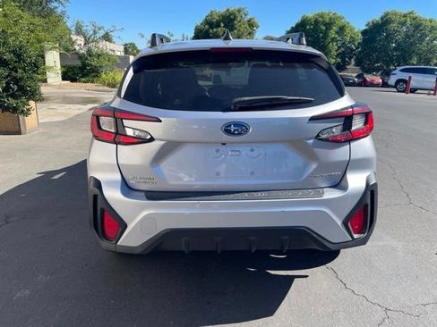 Used 2024 Subaru Crosstrek 2.0i Premium AWD/4WD image 5