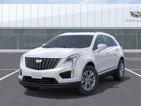 New 2026 Cadillac XT5 Luxury w/ LPO, Floor Liner Package image 36