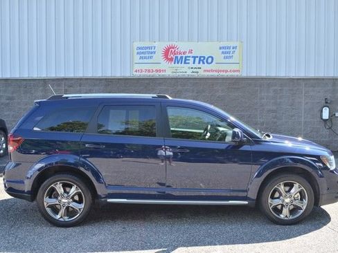 Used 2017 Dodge Journey Crossroad w/ Popular Equipment Group AWD/4WD image 9