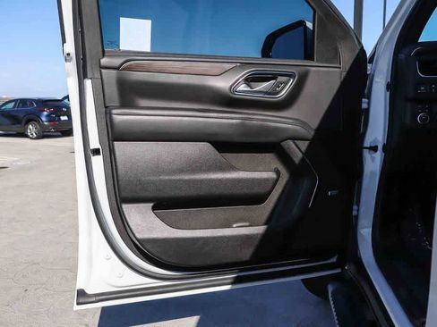 Used 2022 Chevrolet Tahoe Z71 AWD/4WD image 23