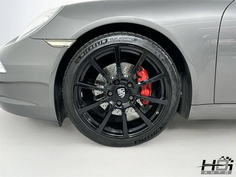 Used 2013 Porsche 911 Carrera w/ Bose Audio Pkg RWD image 17
