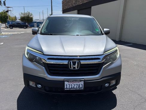 Used 2017 Honda Ridgeline RTL-T image 4