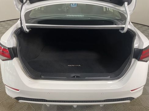 Used 2024 Nissan Sentra SV FWD image 19