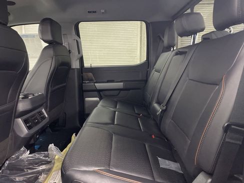 New 2025 Ford F250 Lariat w/ Lariat Ultimate Package image 11