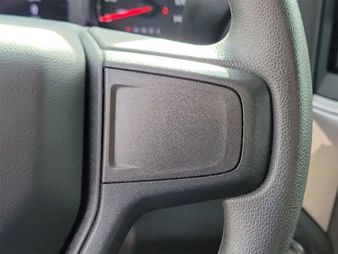 Used 2024 Chevrolet Silverado 2500 Custom w/ Custom Value Package image 23