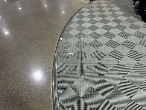 Used 2021 Chevrolet Silverado 1500 Custom w/ Safety Confidence Package image 5