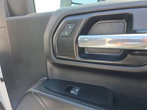 Used 2022 Chevrolet Silverado 2500 W/T w/ WT Fleet Convenience Package AWD/4WD image 21
