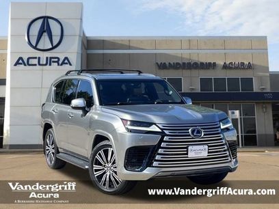 Used 2022 Lexus LX 600 4WD w/ Luxury Package