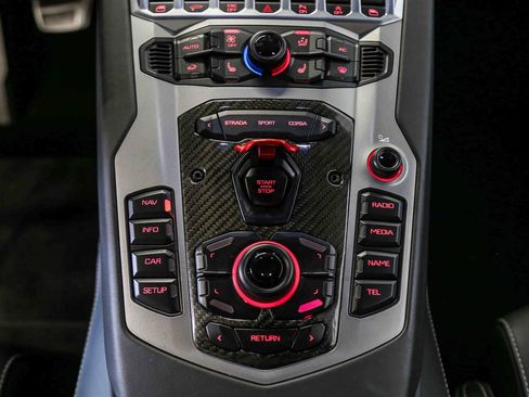 Used 2013 Lamborghini Aventador LP 700-4 AWD/4WD image 29