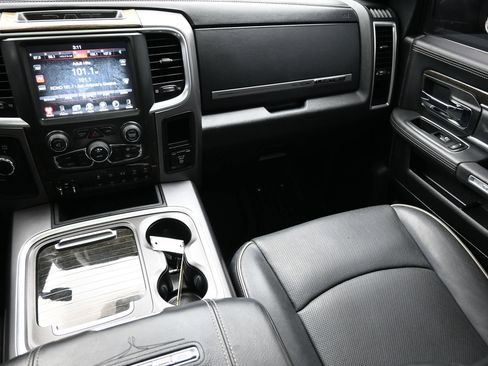 Used 2017 RAM 2500 Limited AWD/4WD image 40