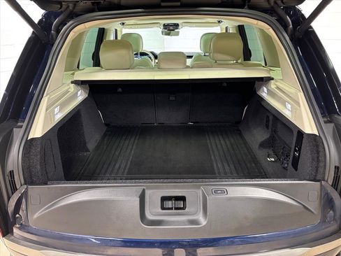 Used 2023 Land Rover Range Rover SE image 42