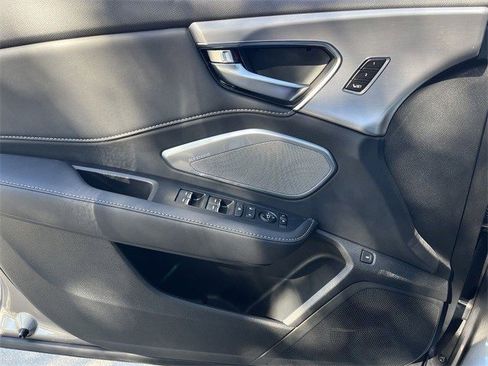 Used 2025 Acura RDX w/ Technology Package image 28