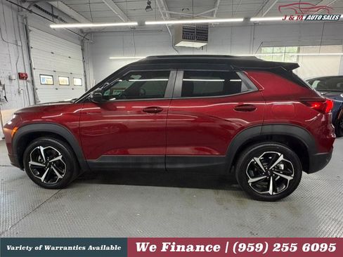 Used 2022 Chevrolet TrailBlazer RS AWD/4WD image 12