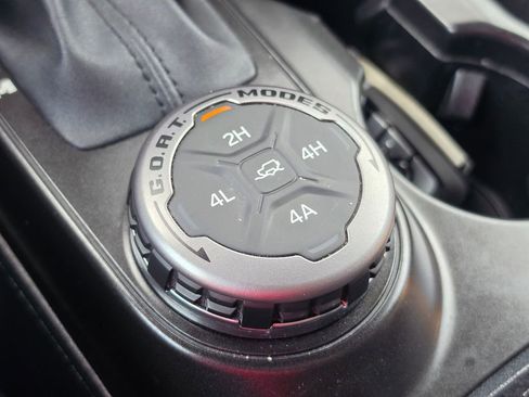 Used 2022 Ford Bronco Outer Banks AWD/4WD image 22