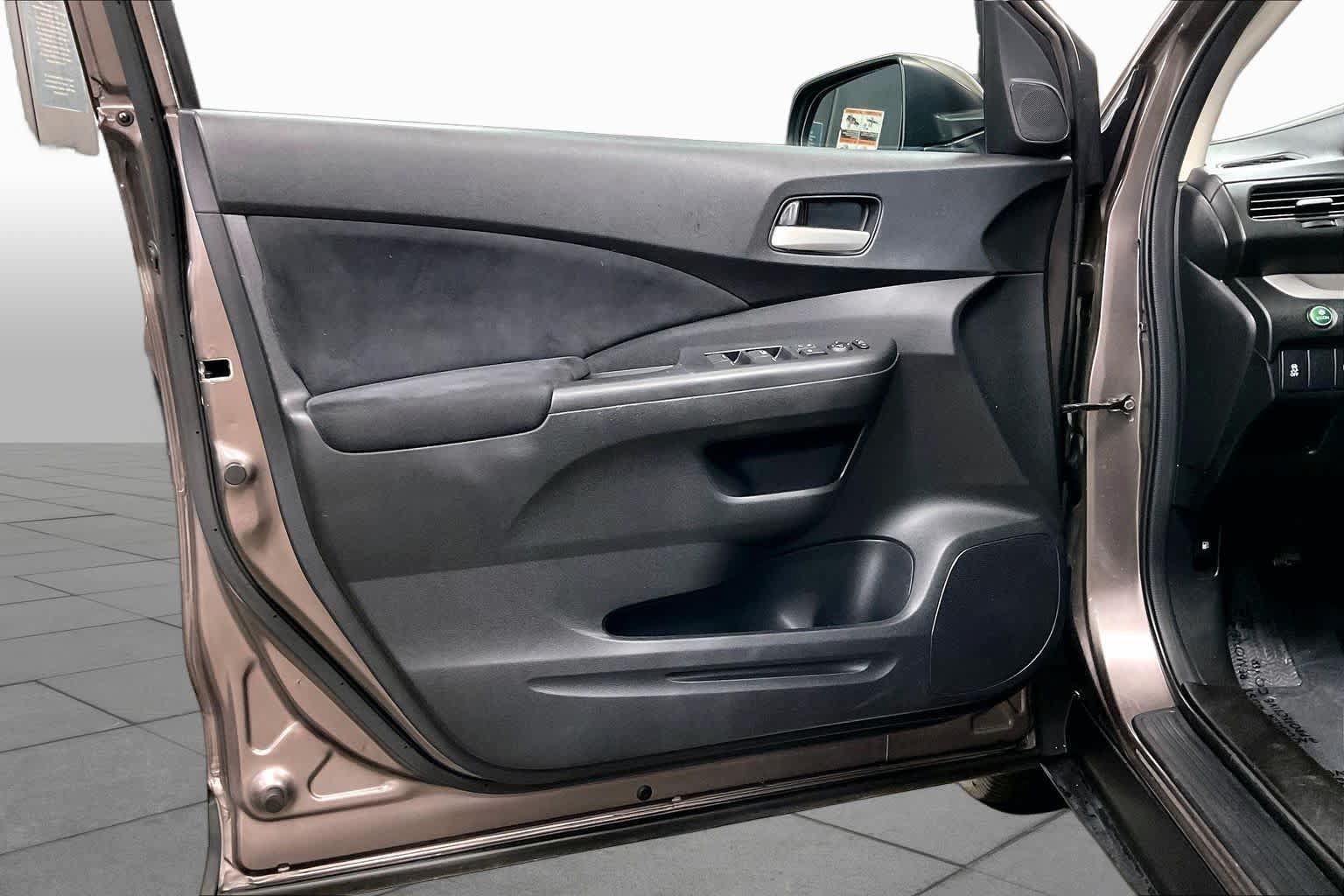 Used 2014 Honda CR-V EX image 22
