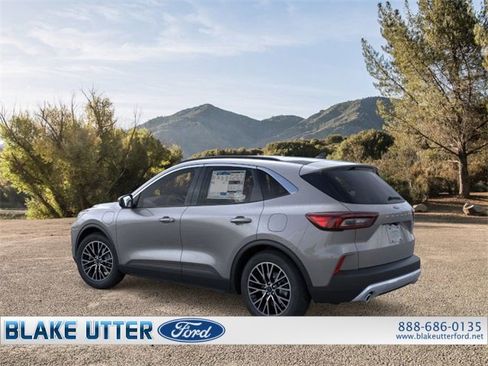 New 2026 Ford Escape SE image 4
