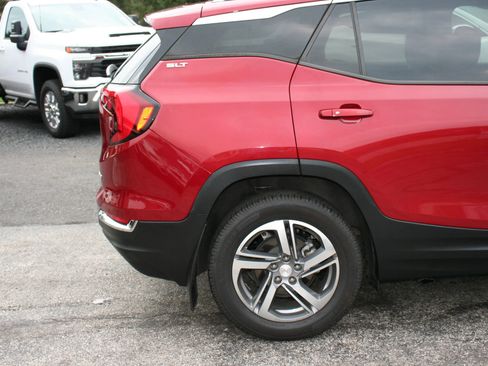 Used 2020 GMC Terrain SLT w/ Preferred Package AWD/4WD image 21