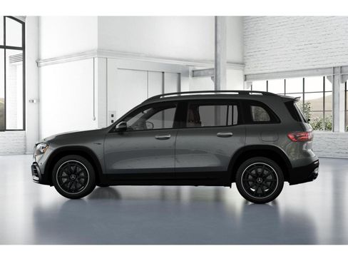 New 2026 Mercedes-Benz GLB 35 AMG 4MATIC image 33
