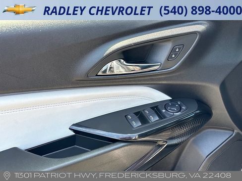 Certified 2026 Chevrolet Trax LT FWD image 5