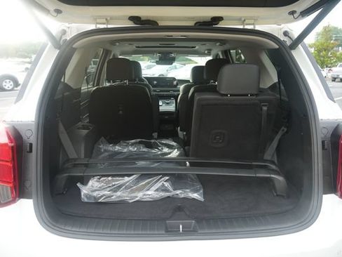 Used 2025 Hyundai Palisade XRT AWD/4WD image 12