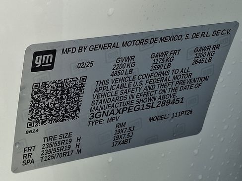 Used 2025 Chevrolet Equinox LT AWD/4WD image 27