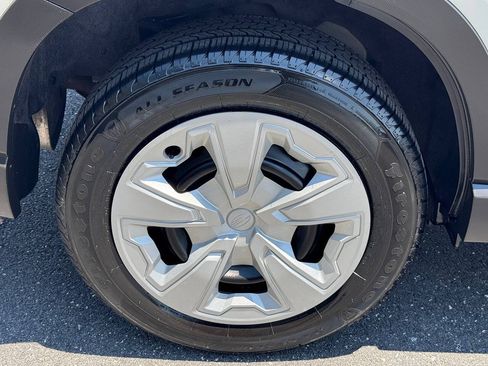 Used 2022 Subaru Forester AWD/4WD image 56