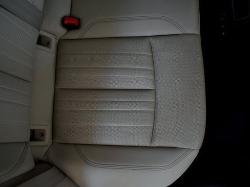Used 2019 Audi e-tron Premium Plus AWD/4WD image 43