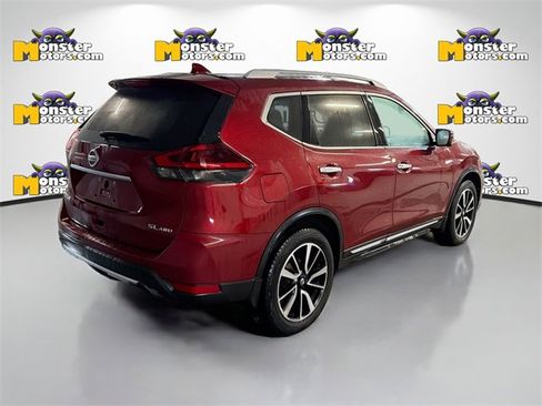 Used 2018 Nissan Rogue SL image 4