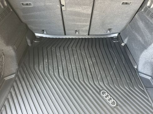 Used 2025 Audi Q5 Premium AWD/4WD image 15