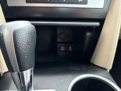 Used 2012 Toyota Camry SE image 20