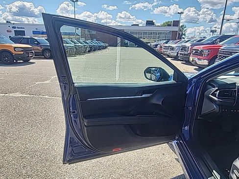 Used 2023 Toyota Camry SE w/ Cold Weather Package AWD/4WD image 11