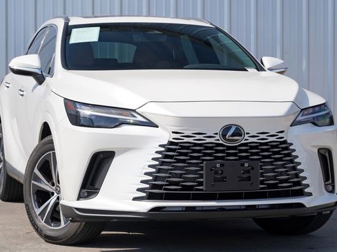 Used 2023 Lexus RX 350 Premium w/ Accessory Package image 4