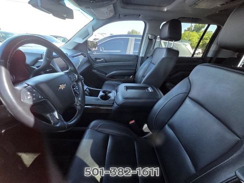 Used 2020 Chevrolet Suburban LT RWD image 9