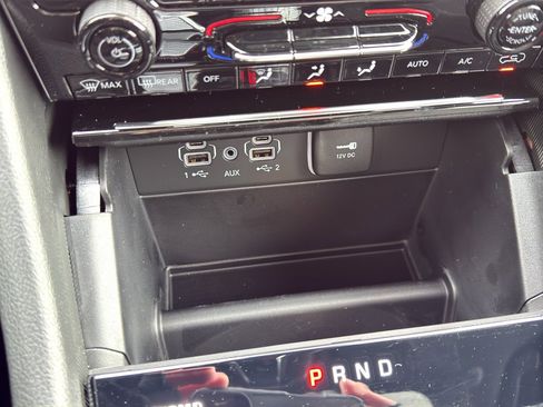 New 2025 Jeep Grand Cherokee Limited image 19