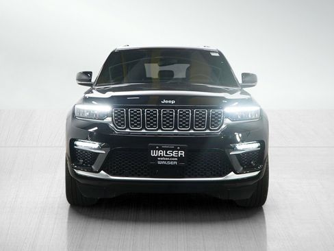 Used 2022 Jeep Grand Cherokee Summit w/ Luxury Tech Group V AWD/4WD image 8