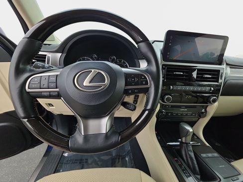 Used 2023 Lexus GX 460 Premium w/ Premium Package AWD/4WD image 17