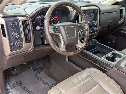 Used 2016 GMC Sierra 2500 Denali w/ Duramax Plus Package image 9