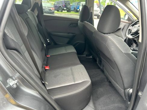 Used 2022 Nissan Rogue S FWD image 14