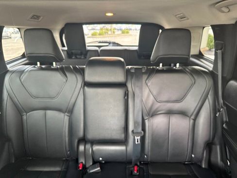 Used 2023 INFINITI QX60 Pure image 6