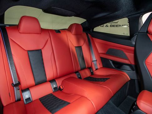 Used 2025 BMW M4 Coupe w/ Executive Package image 20