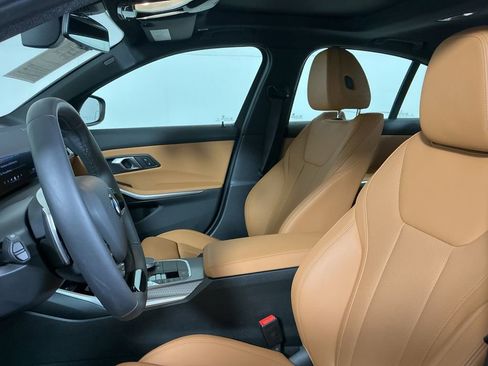 Certified 2025 BMW 330i Sedan w/ Premium Package image 23