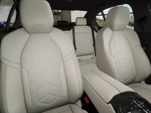 New 2026 BMW 530i RWD image 11