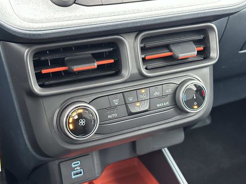 Used 2022 Ford Maverick XLT w/ Equipment Group 300A Standard image 28