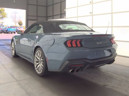 Used 2025 Ford Mustang GT Premium RWD image 18
