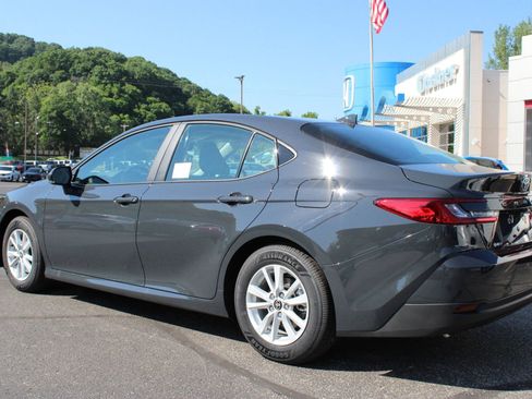 New 2026 Toyota Camry LE FWD image 9