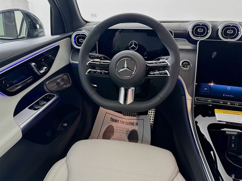 New 2026 Mercedes-Benz GLC 300 image 25