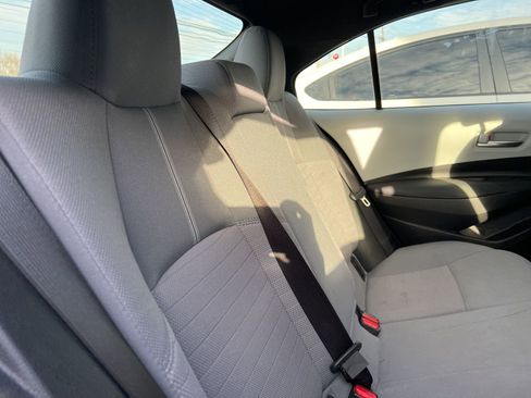 Used 2022 Toyota Corolla SE image 12